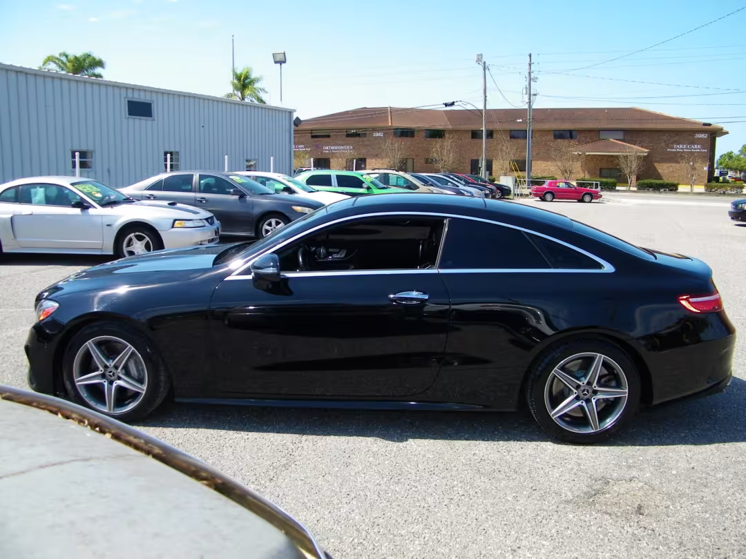 2018 Mercedes-Benz E-Class - WDD1J6FB7JF013524 - Image #2